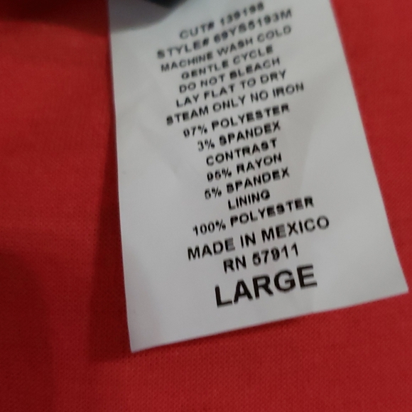 Blouse - Picture 2 of 3